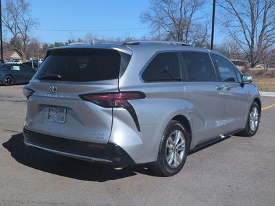 2022 Toyota SIENNA LTD AWD Limited 7 Passenger