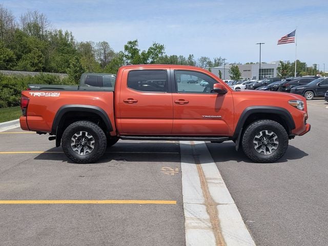 2018 Toyota TACOMA 4X4 DOUBLECAB V6 6A SB TRD Off-Road V6