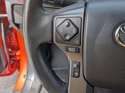 2018 Toyota TACOMA 4X4 DOUBLECAB V6 6A SB TRD Off-Road V6