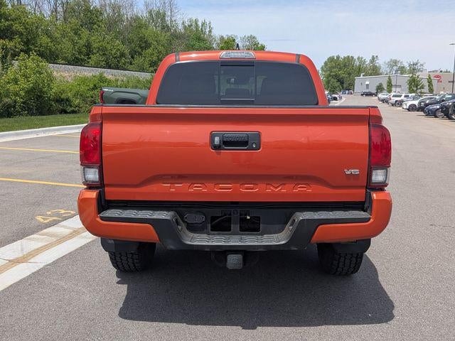 2018 Toyota TACOMA 4X4 DOUBLECAB V6 6A SB TRD Off-Road V6