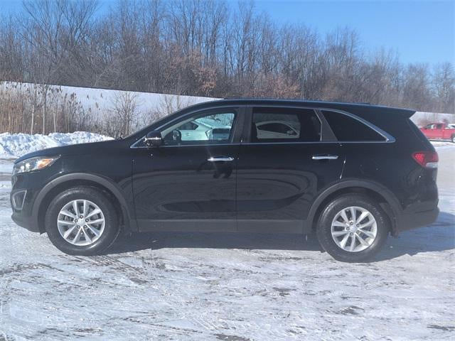 2017 Kia Sorento L