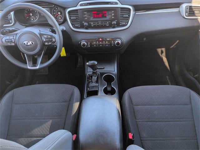 2017 Kia Sorento L