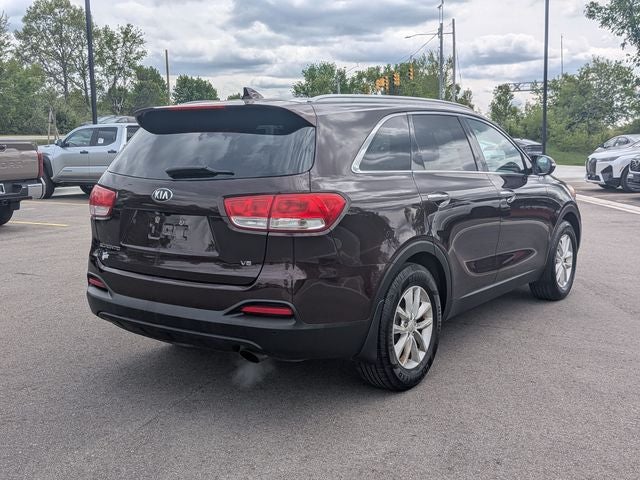 2016 Kia Sorento LX
