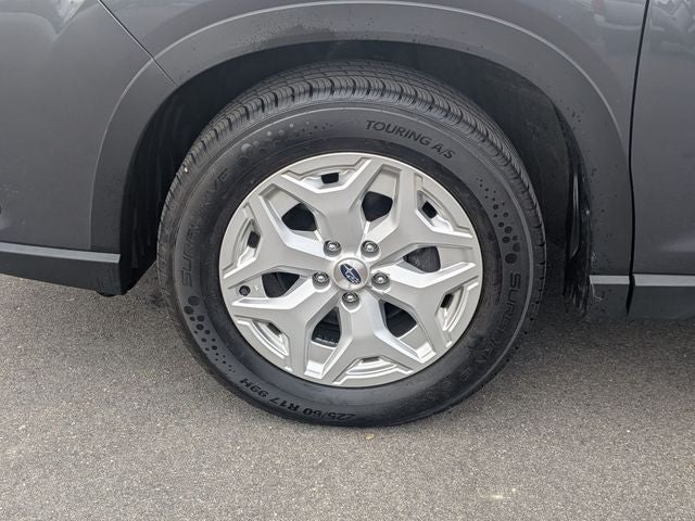 2023 Subaru Forester Base