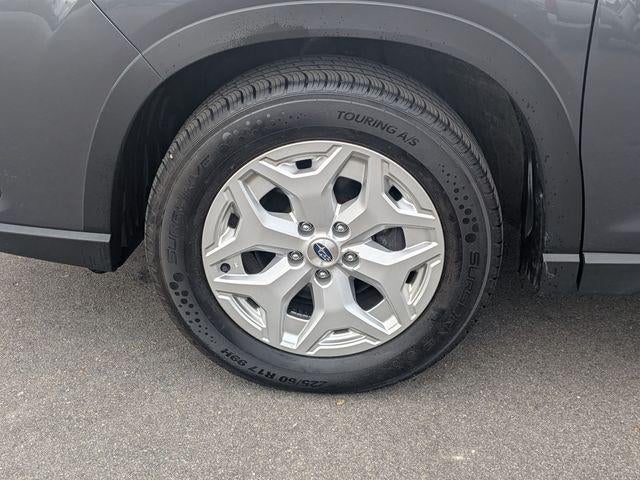 2023 Subaru Forester Base