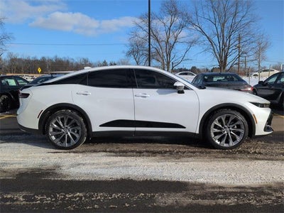 2024 Toyota CROWN Limited