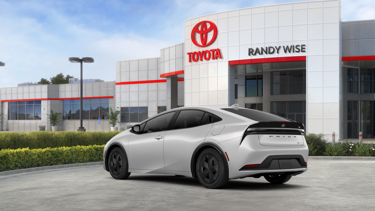 2025 Toyota Prius Plug-in Hybrid SE