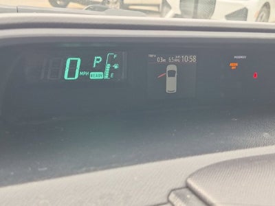 2013 Toyota PRIUS c Two