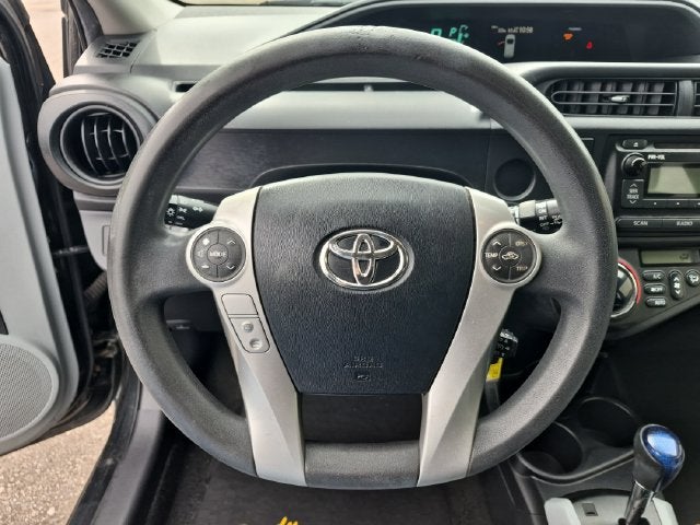 2013 Toyota PRIUS c Two