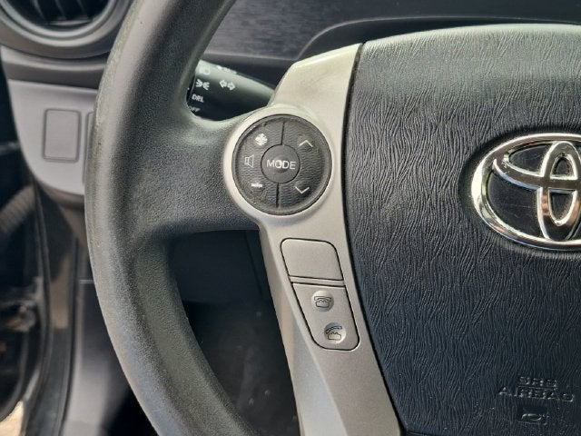 2013 Toyota PRIUS c Two