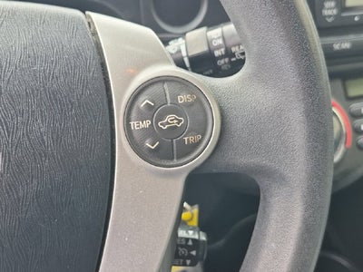 2013 Toyota PRIUS c Two