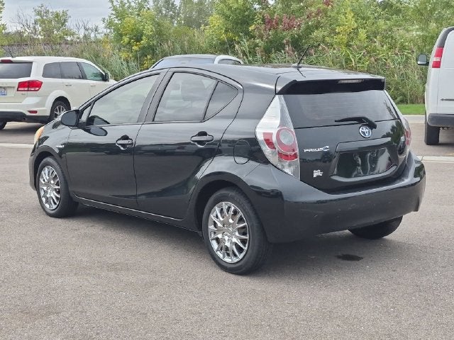 2013 Toyota PRIUS c Two