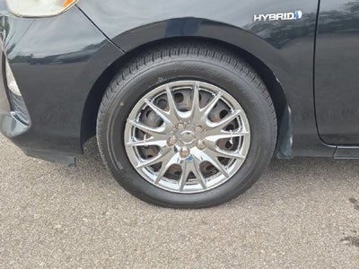 2013 Toyota PRIUS c Two