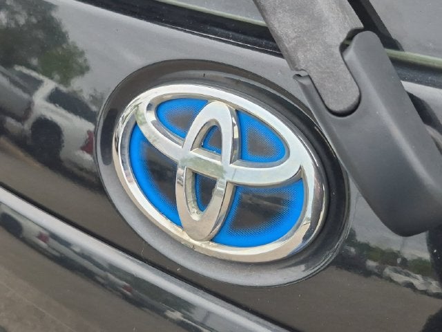 2013 Toyota PRIUS c Two