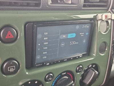 2013 Toyota FJ CRUISER Base