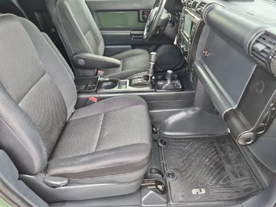 2013 Toyota FJ CRUISER Base