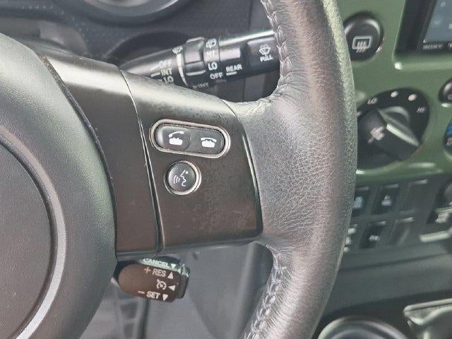 2013 Toyota FJ CRUISER Base