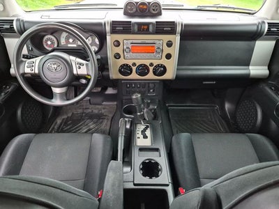 2011 Toyota FJ CRUISER Base