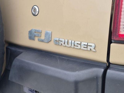 2011 Toyota FJ CRUISER Base