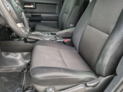 2011 Toyota FJ CRUISER Base