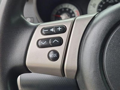 2011 Toyota FJ CRUISER Base