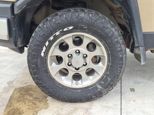 2011 Toyota FJ CRUISER Base