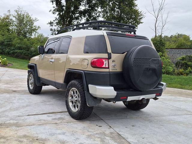 2011 Toyota FJ CRUISER Base