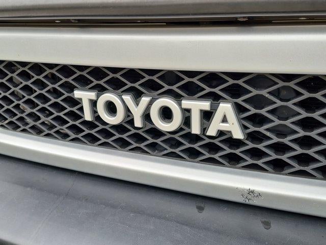 2011 Toyota FJ CRUISER Base