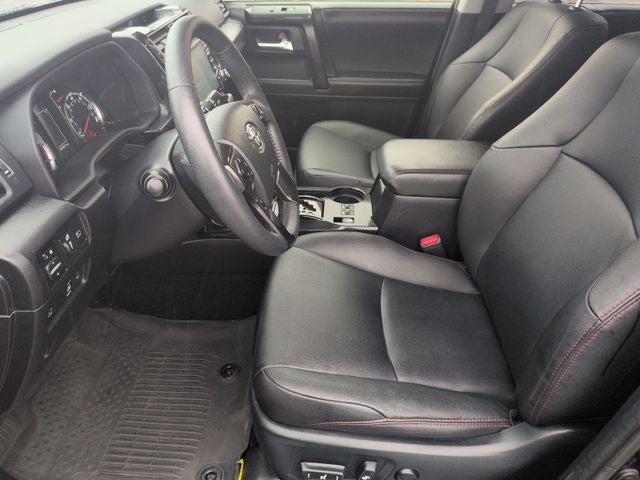 2022 Toyota 4RUNNER TRD Off-Road Premium