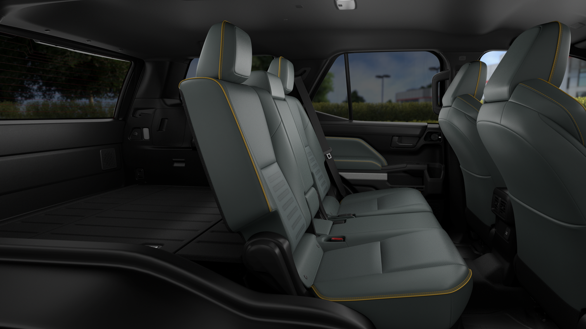 2026 Toyota 4Runner i-FORCE MAX Trailhunter