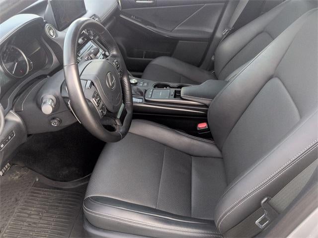 2023 Lexus IS 300 300