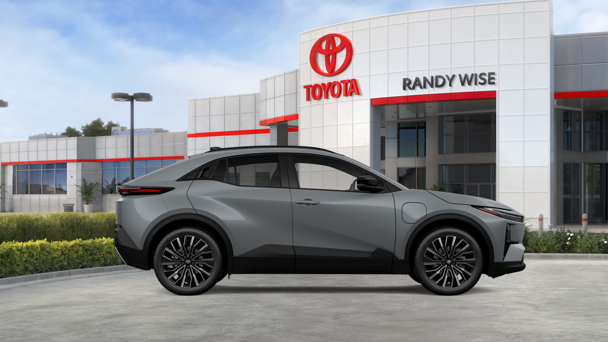 2026 Toyota C-HR XSE