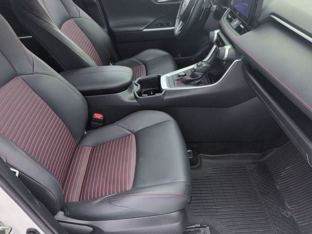 2024 Toyota RAV4 Prime XSE