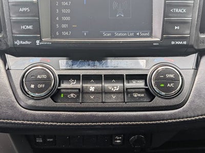 2017 Toyota RAV4 XLE