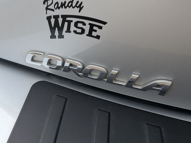 2025 Toyota COROLLA HATCHBACK SE