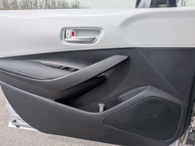 2025 Toyota COROLLA HATCHBACK SE