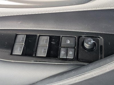 2025 Toyota COROLLA HATCHBACK SE