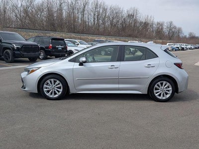 2025 Toyota COROLLA HATCHBACK SE