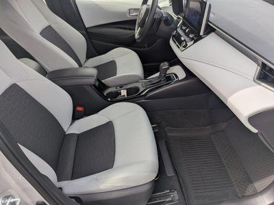 2025 Toyota COROLLA HATCHBACK SE