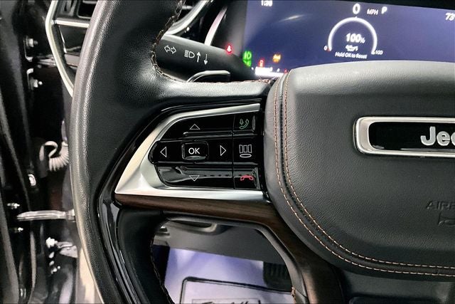 2022 Jeep Grand Cherokee Summit