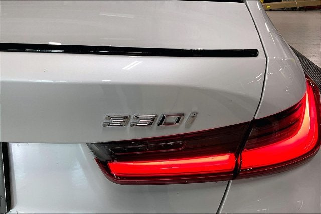 2026 BMW 3 Series 330i xDrive