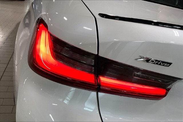 2026 BMW 3 Series 330i xDrive