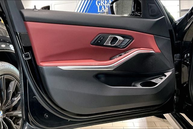 2024 BMW 3 Series 330i xDrive