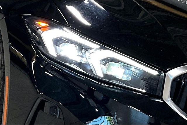 2024 BMW 3 Series 330i xDrive