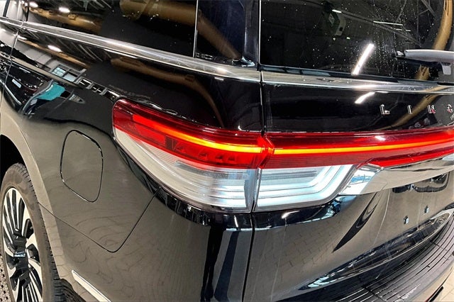 2024 Lincoln Navigator Black Label