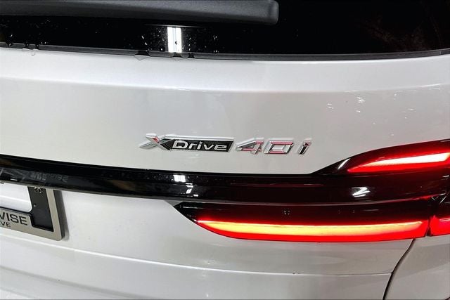 2027 BMW X7 xDrive40i