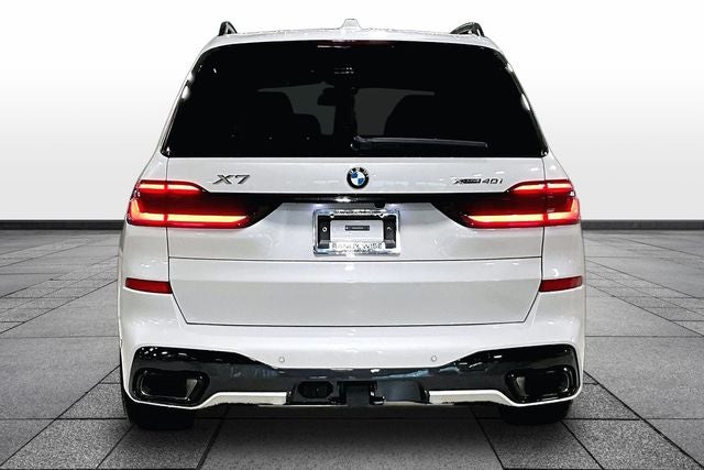 2027 BMW X7 xDrive40i