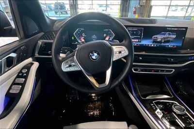 2026 BMW X7 xDrive40i