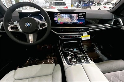 2026 BMW X7 xDrive40i
