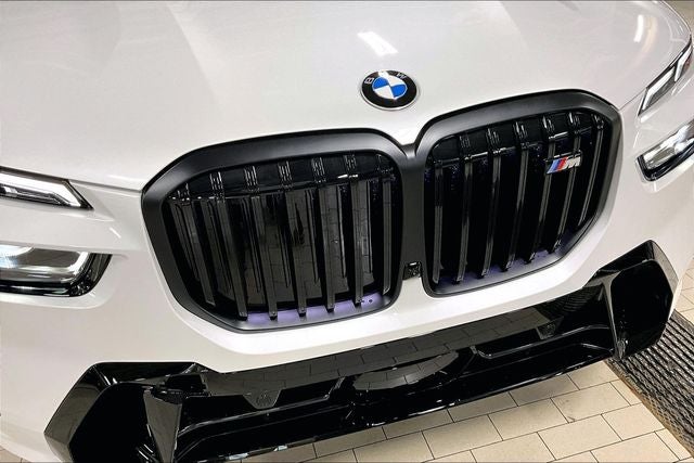2026 BMW X7 M60i